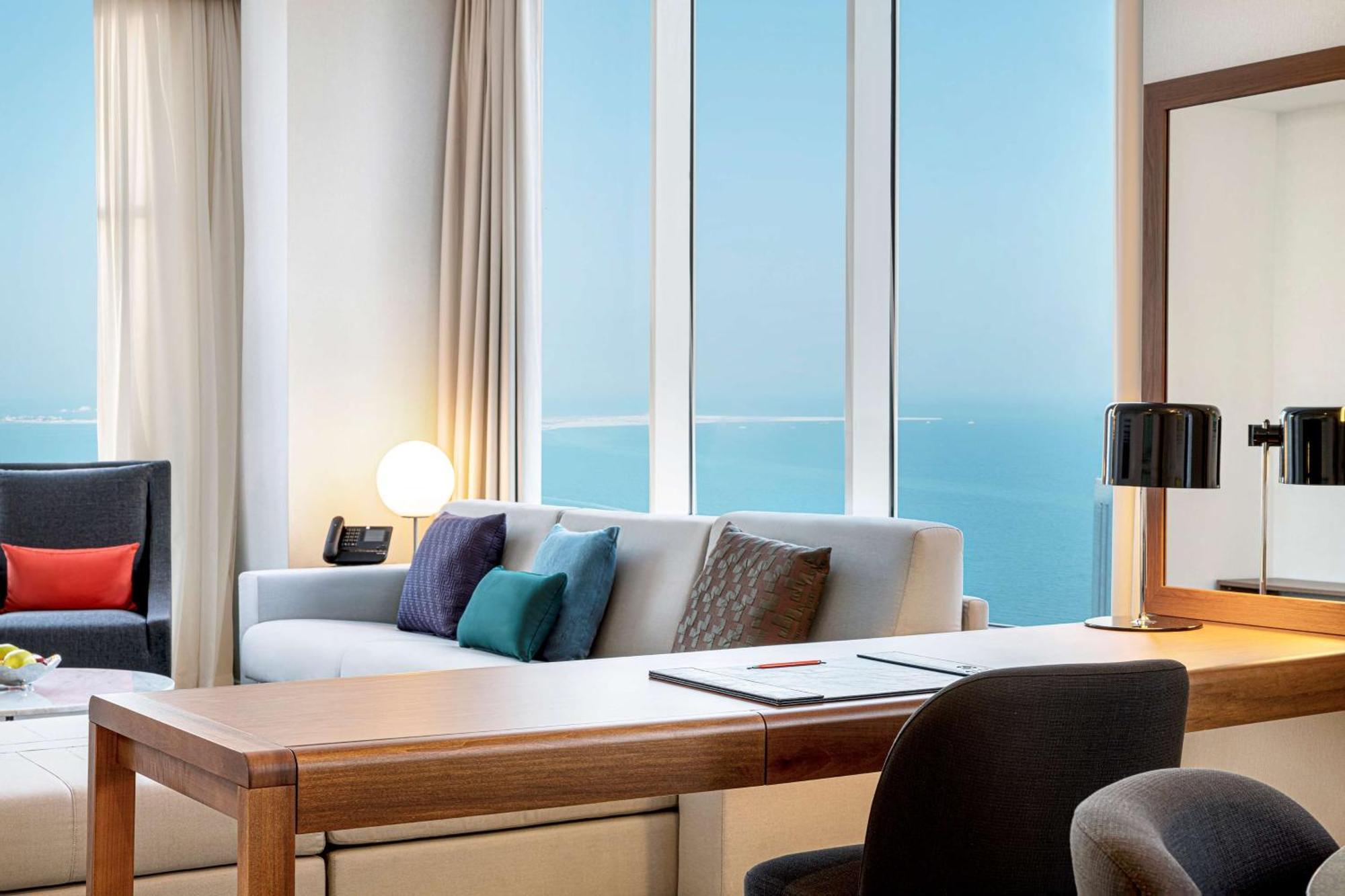 Aleph Doha Residences, Curio Collection By Hilton Exterior foto A room at the hotel